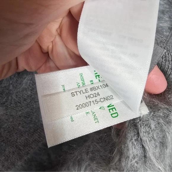 J. Crew Gray Brushed Cashmere Relaxed Oversized Crewneck Sweater - Picture 7 of 8